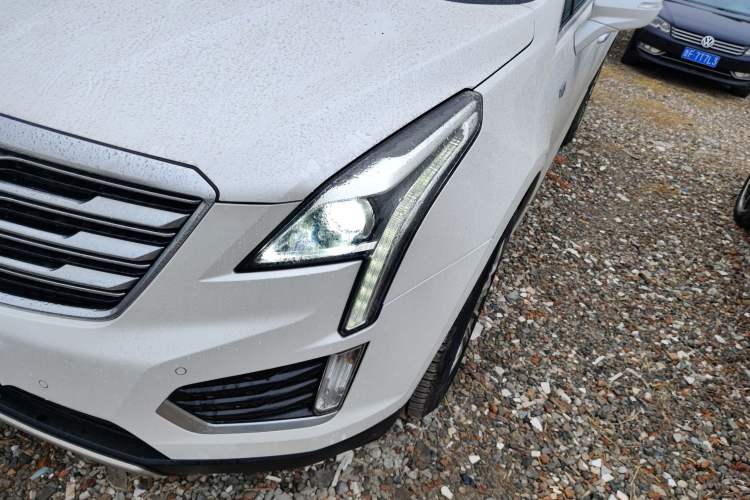 Used Cadillac XT5 2016 25T Luxury Model