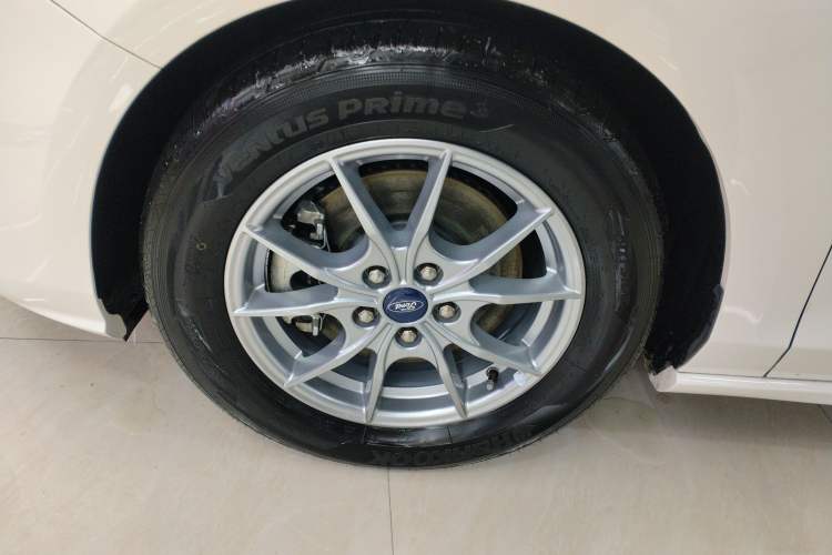 Used Ford Focus 2021 Hatchback EcoBoost 180 Automatic Titanium Edition
