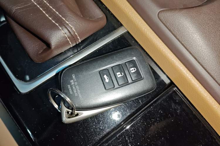 Used Lexus ES 2015 200 Elite Edition
