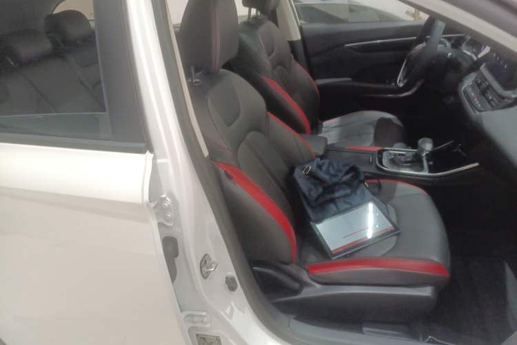 Used Dongfeng Aeolus Yixuan GS 2020 230T Automatic Cool Edition
