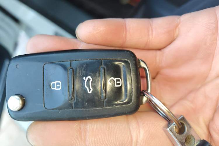 Used Volkswagen Sagitar 2017 230TSI Automatic Comfort Version