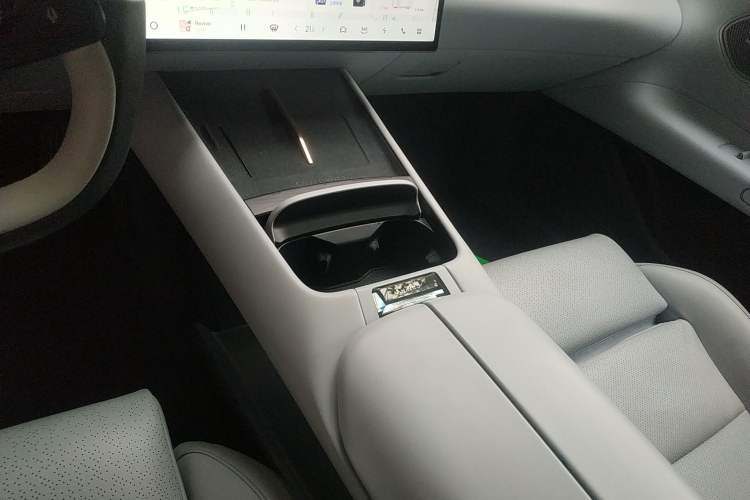 Used Lynk & Co Z10 2025 95 kWh 702 km All-Wheel Drive Intelligent Driving Ultra