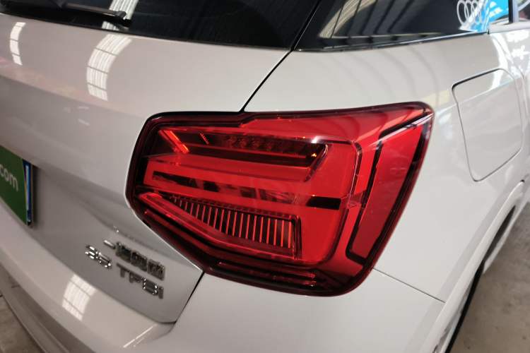 Used Audi Q2L 2021 35 TFSI Fashionable and Elegant Model
