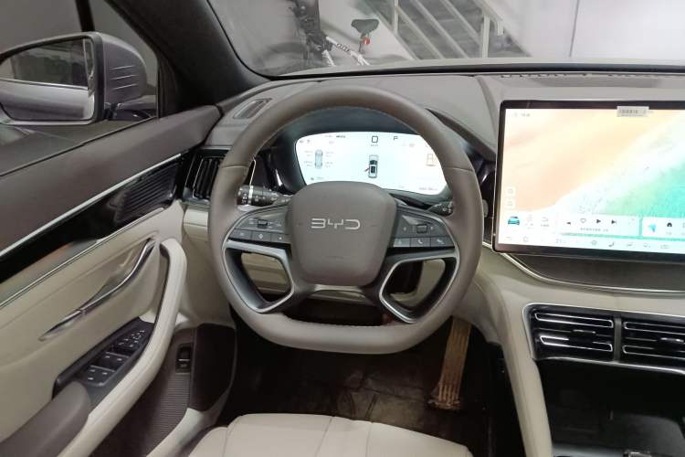 Used BYD Song PLUS New Energy 2025 DM-i Intelligent Driving 160KM Flagship Model
