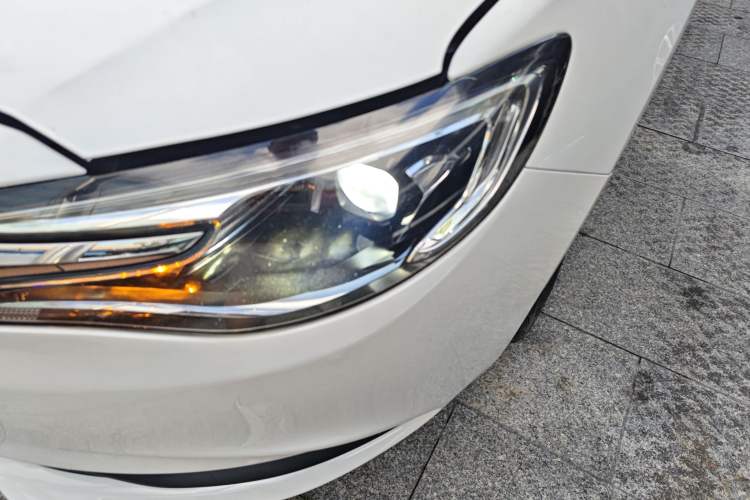 Used Buick GT 2019 15T Dual-Clutch Connected Elite Model China VI
