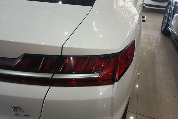 Used BYD Han 2020 EV Four-Wheel Drive High-Performance Flagship Model
