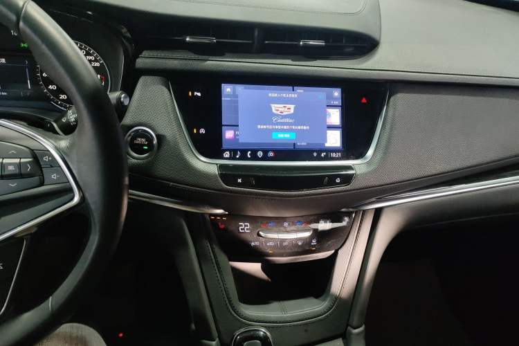 Used Cadillac XT5 2022 2.0T Two-Wheel Drive Luxury Version
