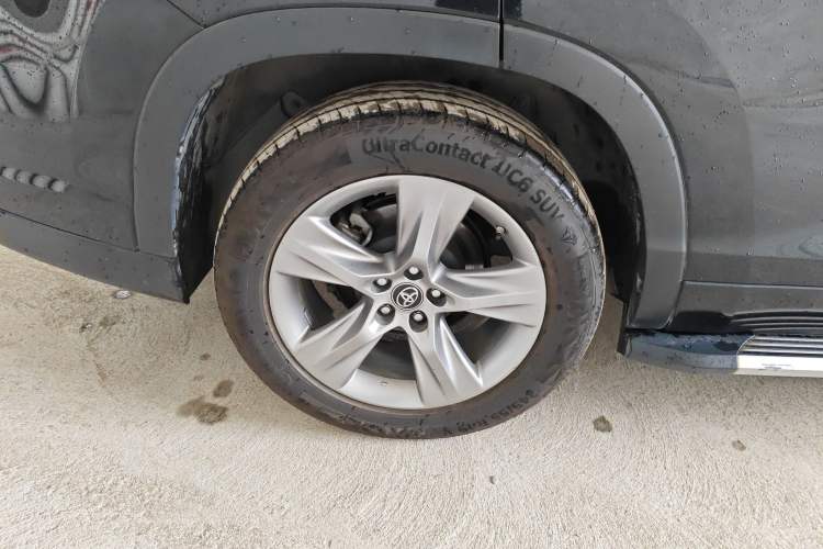 Used Toyota Highlander 2021 2.0T Four-Wheel Drive Prestige Version 7 Seats
