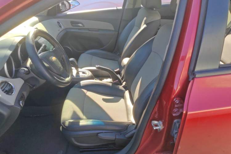 Used Chevrolet Cruze 2013 1.8L SE AT