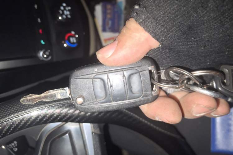 Used Wuling Hongguang 2014 1.5L S Luxury Model
