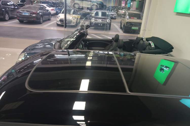 Used  MINI 2018 1.5T COOPER Artist
