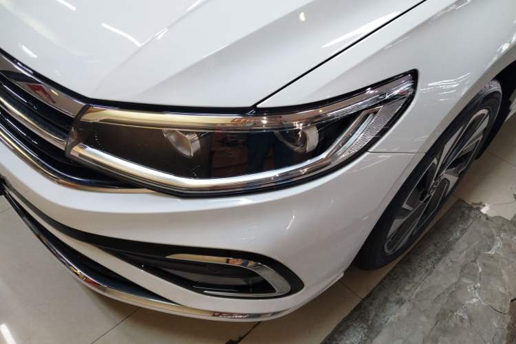 Used Volkswagen Bora 2023 300TSI DSG Prestige Edition
