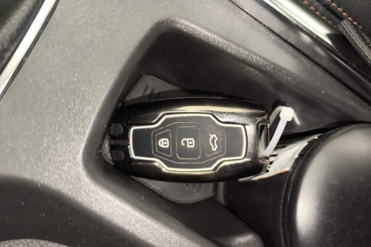 Used BYD Song 2016 1.5TI Manual Luxury Model