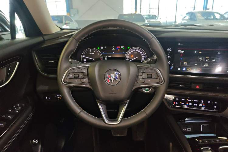 Used Buick Envision 2023 Encore Plus 652T Five-Seat All-Wheel-Drive Luxury Model
