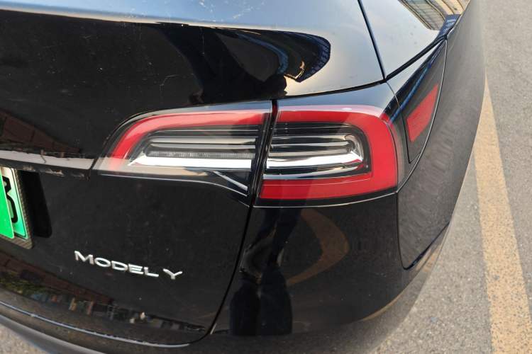 Used Tesla Model Y 2022 Rear-Wheel-Drive Version