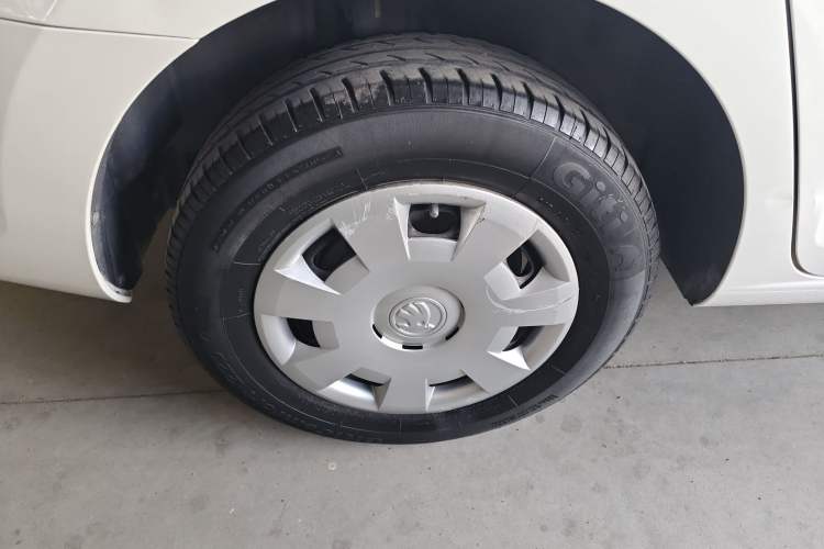 Used Skoda Rapid 2016 1.6L Automatic Front-Wheel Drive Model