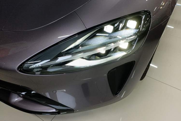 Used  SU7 2024 Four-Wheel Drive Ultra-Long Range Advanced Intelligent Driving Max Edition
