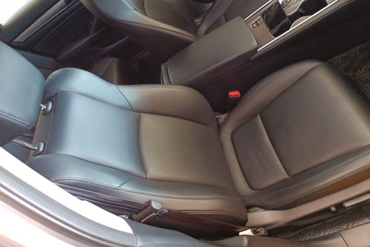 Used Honda Accord 2018 Rui Hybrid 2.0L Rui Ling Edition China VI
