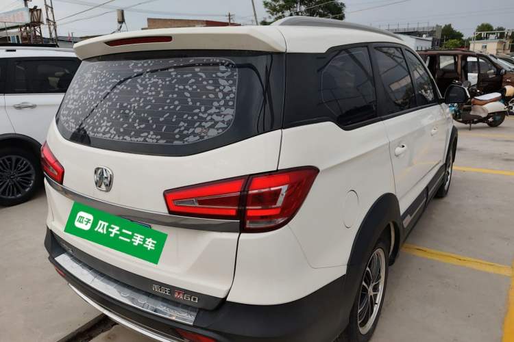 Used BAIC Weiwang M60 2017 1.5L Manual Silver Edition
