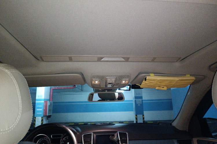 Used Mercedes-Benz M-Class 2015 ML 320 4MATIC