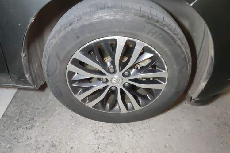 Used Buick GL8 2018 ES 28T Comfort Model China VI Standard
