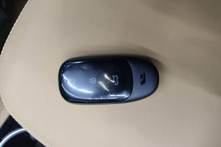 Used Li Auto ONE 2020 Extended-Range 6-Seater Version
