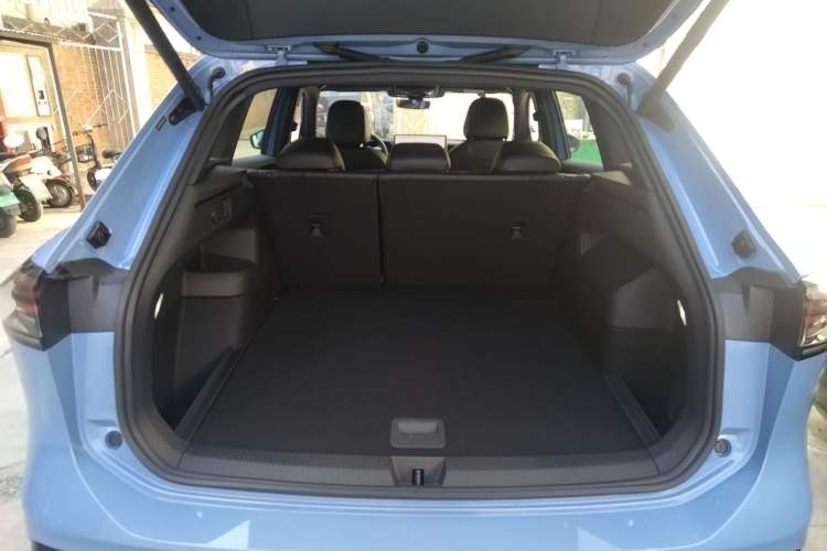 Used Volkswagen Tiguan L 
