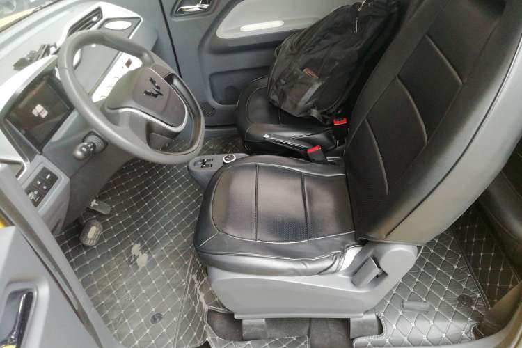 Used Wuling Hongguang MINIEV 2021 Macaron Premium Model – Lithium Iron Phosphate