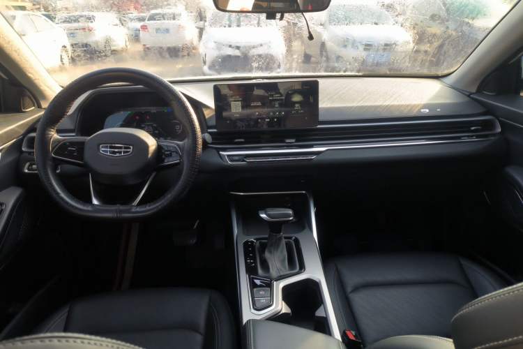 Used Geely Auto Emgrand 2022 4th Generation 1.5L CVT Luxury Model