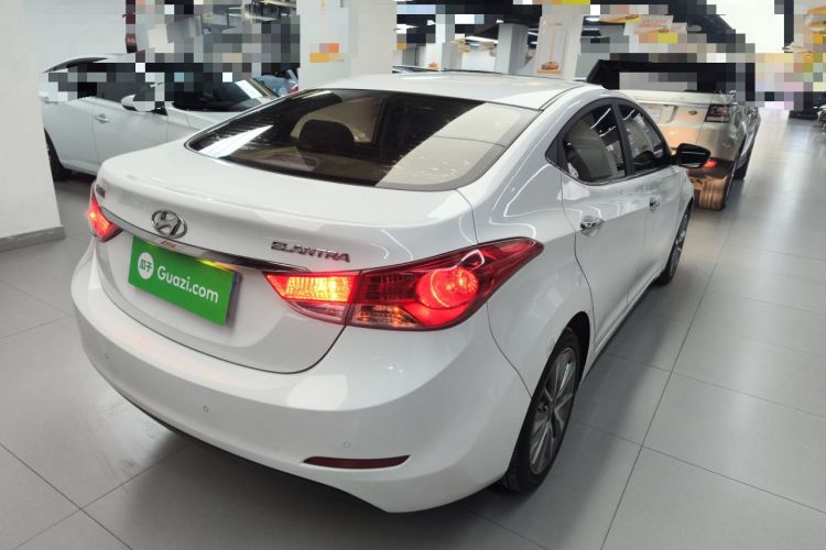 Used Hyundai Elantra (5th Generation / Langdong) 2015 1.6L Automatic Leading Model
