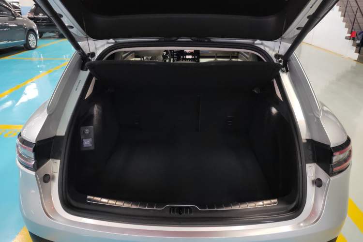 Used Hima AITO M5 2022 Extended-Range Four-Wheel Drive Flagship Edition
