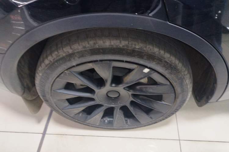 Used Tesla Model Y 2022 Rear-Wheel-Drive Version