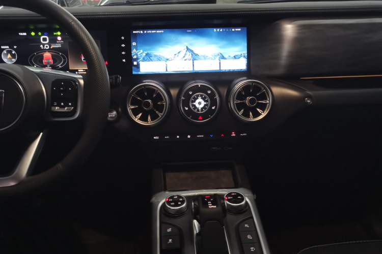 Used Tank 300 2023 2.0T Iron Rider 02
