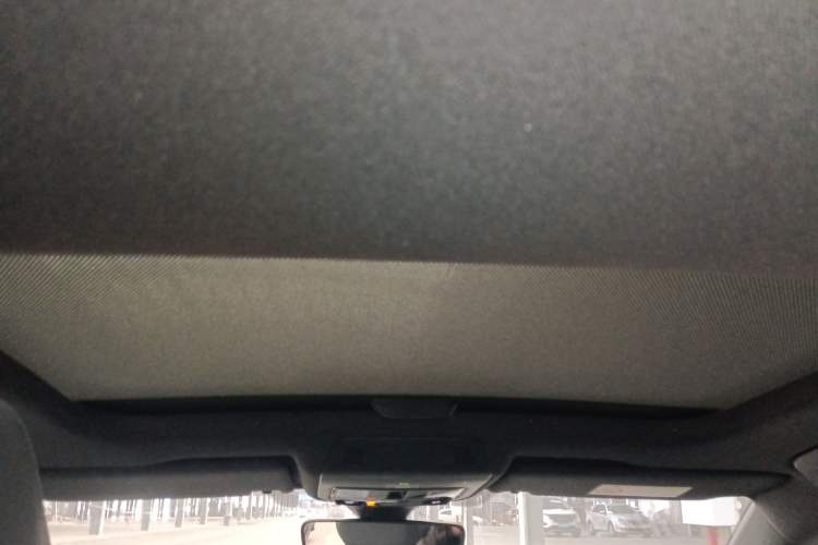 Used Volkswagen Lamando 
