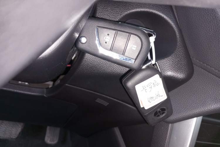 Used Toyota Corolla Cross 2022 2.0L Pioneer Edition