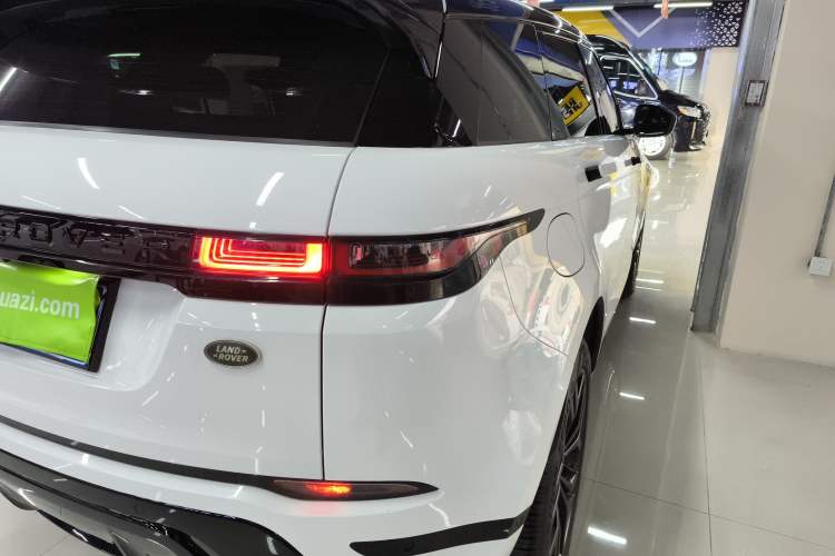 Used Land Rover Range Rover Evoque 2020 249 PS R-DYNAMIC SE Sport Technology Edition