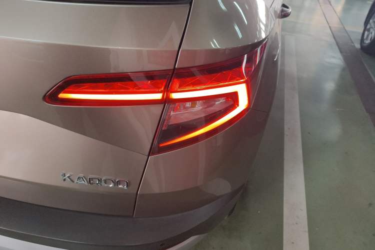 Used Skoda Karoq 2020 TSI280 Luxury Smart Edition China VI Standard