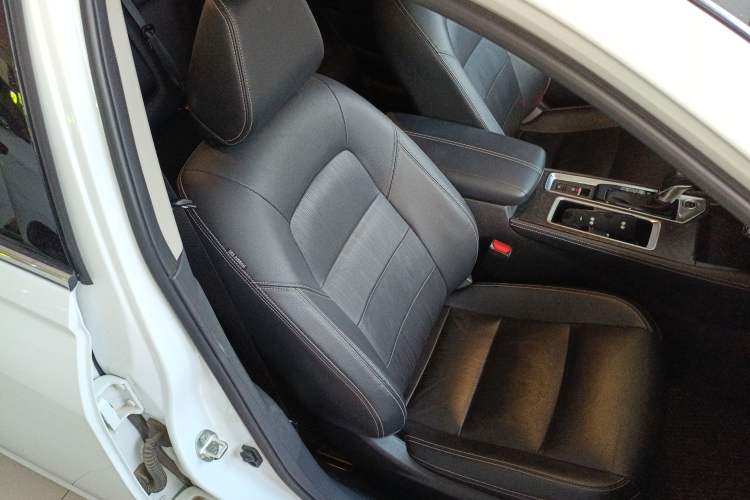 Used Nissan Teana 2022 2.0L XL-TLS Enjoyment Edition