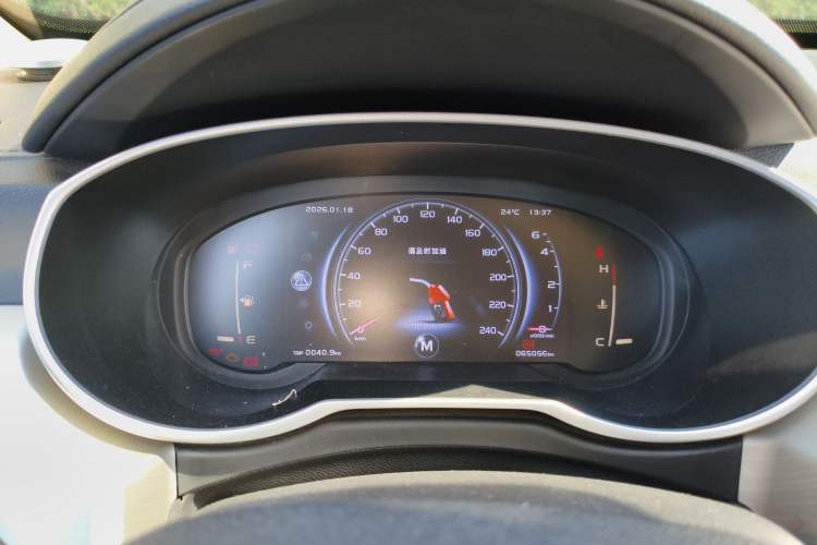 Used Geely Auto Emgrand X7 Sport 2018 1.8TD Manual Two-Wheel Drive Smart Connect 4G Internet Edition