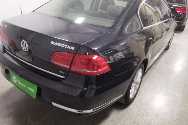 Used Volkswagen Magotan 2016 1.8TSI Smart Comfort Model
