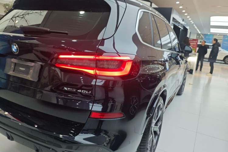 Used BMW X5 2022 Restyled xDrive 40Li M Sport Package