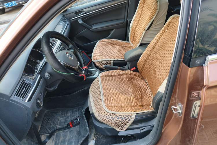 Used Volkswagen C-TREK 2018 1.5L Automatic Comfort Model
