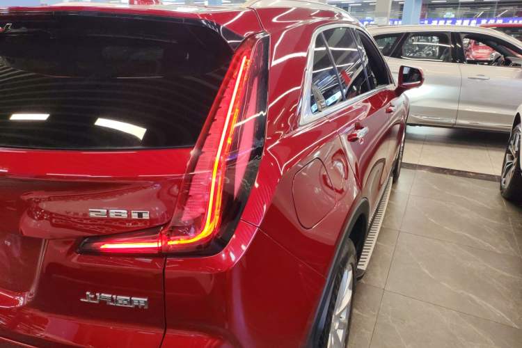 Used Cadillac XT4 2021 28T Two-Wheel Drive Tech Edition
