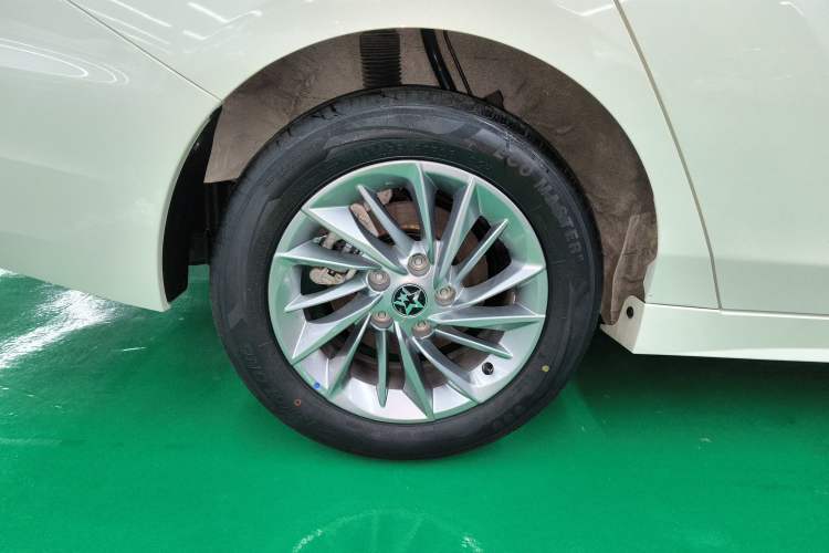 Used Venucia D60 2023 PLUS 1.6L XL CVT Yue Ling Edition