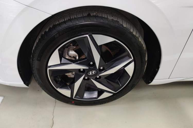 Used Hyundai Elantra 2022 1.5L CVT LUX Prestige Edition