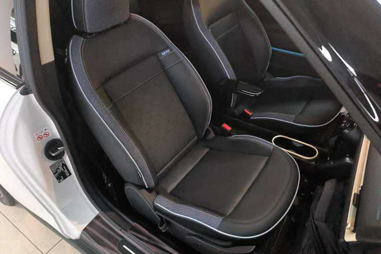 Used  Electric MINI COOPER 2025 456km COOPER E Classic Style