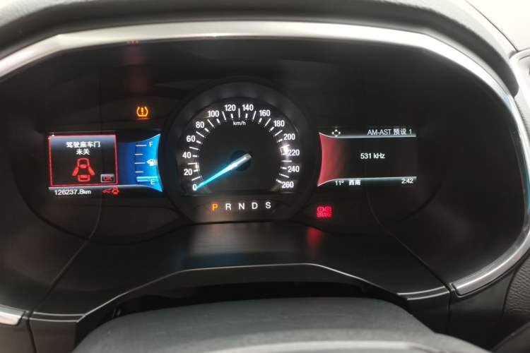 Used Ford Edge 2016 EcoBoost 245 Two-Wheel-Drive Titanium 7-Seater