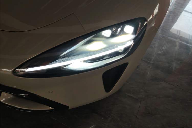 Used  SU7 2024 Rear-Drive Ultra-Long Range Advanced Pro-Level Intelligent Driving Version
