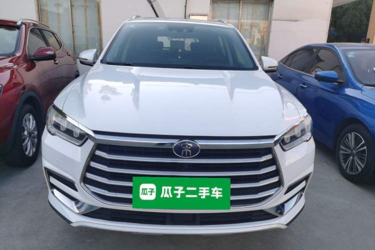 Used BYD Song Pro 2019 1.5T Automatic Prestige Model
