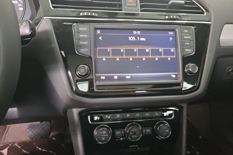 Used Volkswagen Tiguan L 2018 330TSI Automatic Two-Wheel Drive Luxury Edition
